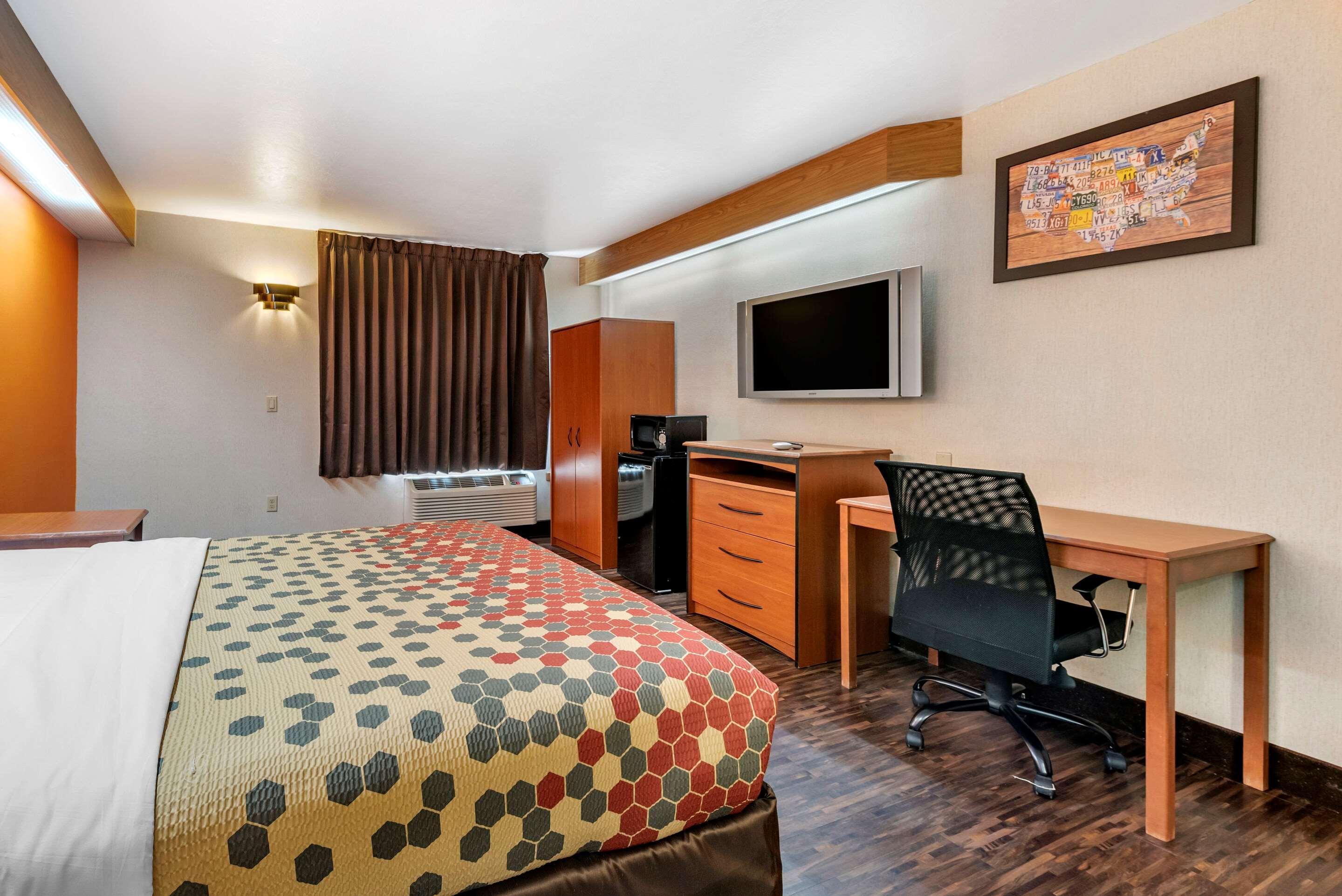 Econo Lodge North Academy Colorado Springs Exterior foto